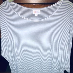 Lularoe Classic Tee